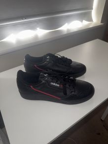 Adidas Black Trainers - UK 9