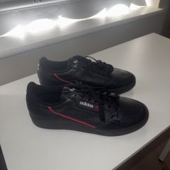 Adidas Black Trainers - UK 9