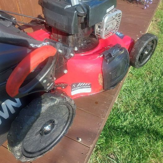 Selfdrive lawnmower