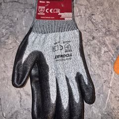 grip gloves cut d new
