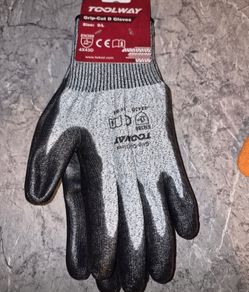 grip gloves cut d new