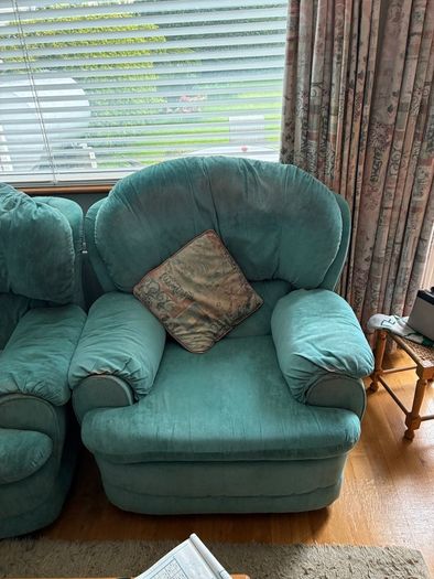 Free 3 Seater, 2 Seater & Armchair