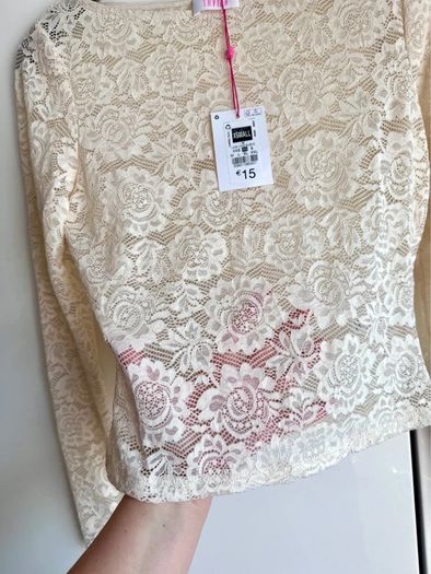 Savida Cream Lace Long Sleeve Top - Size SMALL