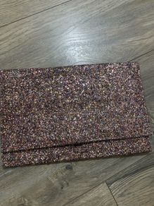 Sequin clutch