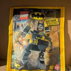 100% Lego Batman mega mech unopened