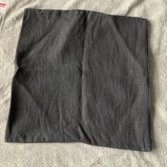 Cushion cover x3