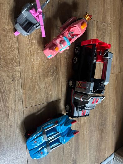 paw patrol vehicles never used