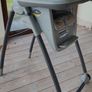 High chair Image 3