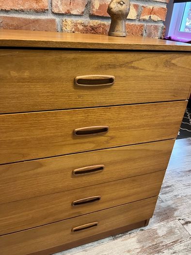 chest of drawers mid century