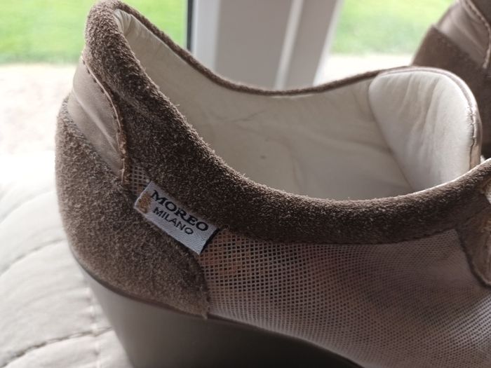 Marco Moreo wedge, soft suede & leather mint condition