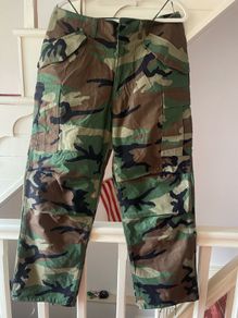 Helikon M65 woodland size US 32/32, UK 34/34