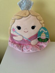 Glinda upland squishmallow