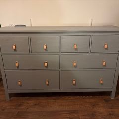 Hemnes dresser chest in pristine condition