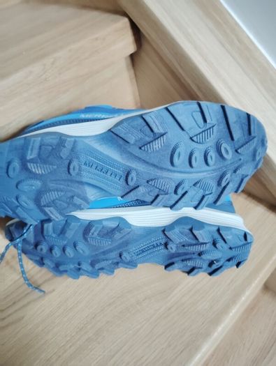 New.MERRELL Waterproof boys kids shoes size UK4