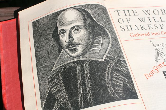 The Complete Works of William Shakespeare/Odhams and Blackwell /1947