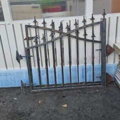 metal gates