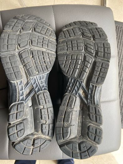Asics Kayano 26 Black size 10