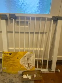 Safety 1st U-Pressure Fit Easy Close SecureTech Metal Gate