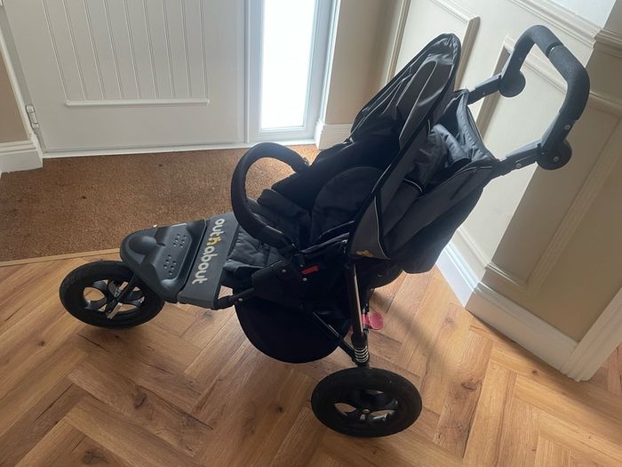 Out n About V4 Nipper