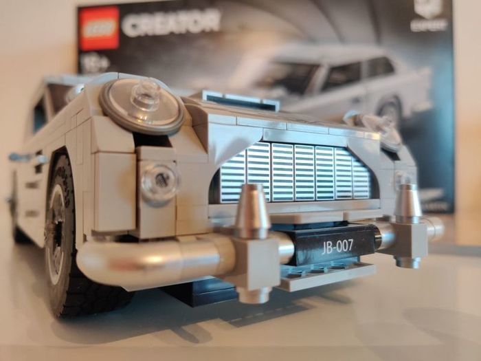Lego Aston Martin DB5 10262