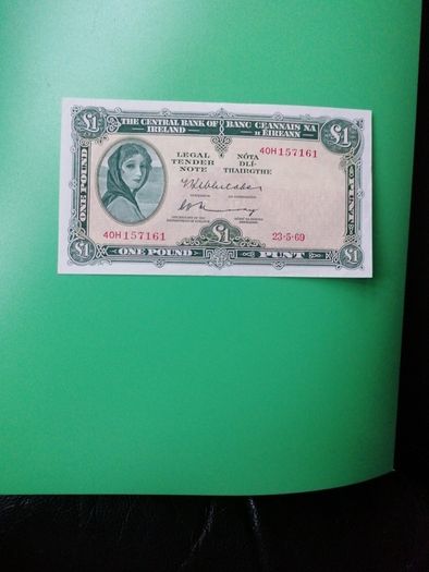 A/UNC 1969 Ireland One Pound Banknote