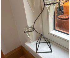 Tea light holder