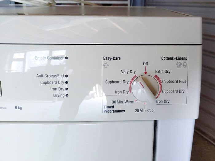 Bosch Classixx Condenser Dryer (used).