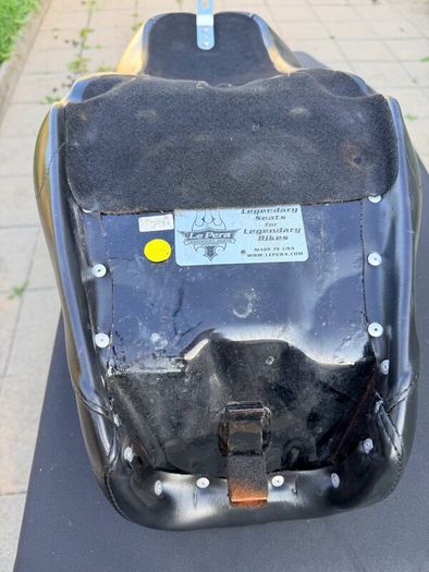 Le Pera Maverick Harley Davidson seat Dyna 06-17