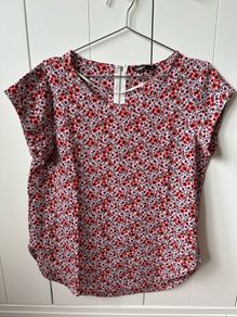 Only women ladies top, t-shirt, like new, immaculate condition, barely used