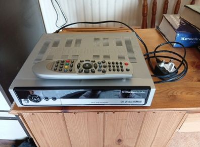Technomate TM 3100 D with Remote Control. Satelite.