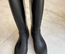 Horse riding boots (EU 33/UK 1)