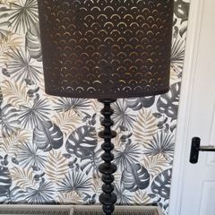 floor lamp