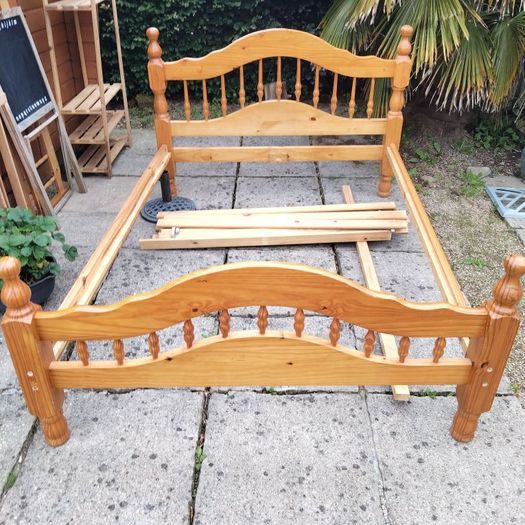 Pine Bedframe