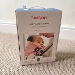 Babybjorn mini - baby carrier