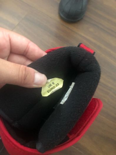 Child boots