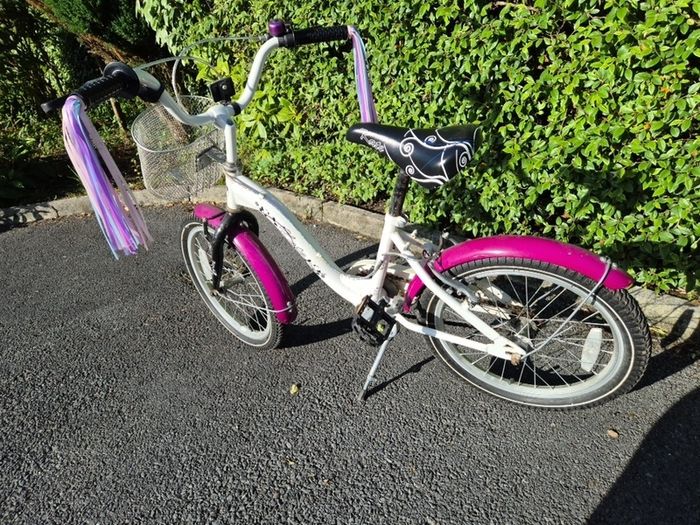 Girls 18" Bike
