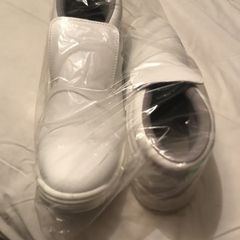 Size 9 safety shoes