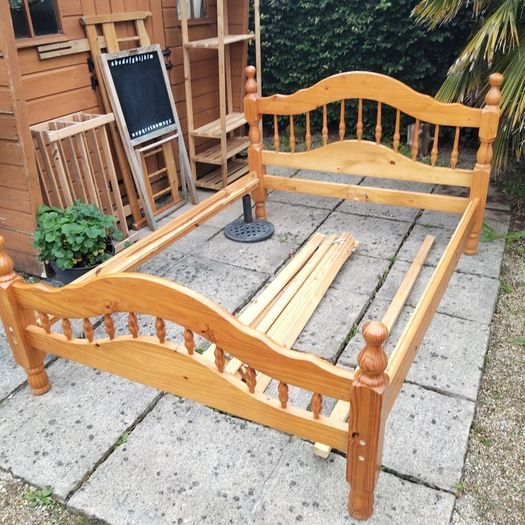 Pine Bedframe