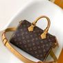 Louis Vuitton Image 3