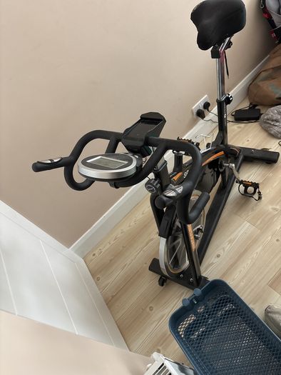 Spin bike