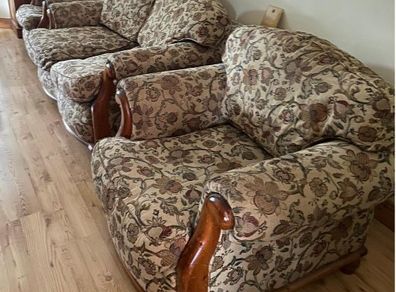 FREE Sofa and 2 armchairs