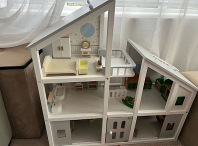 doll house
