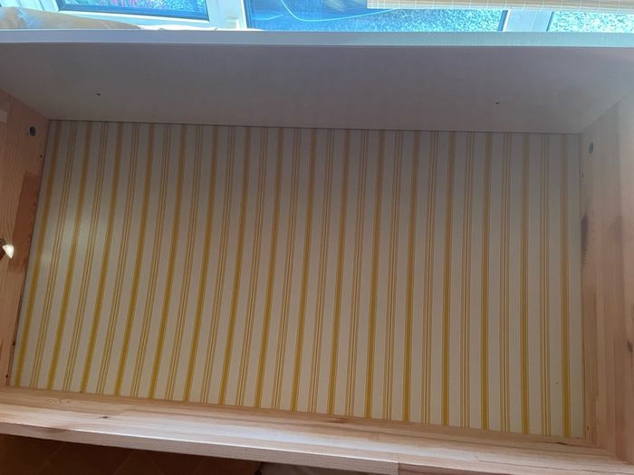 Hemnes Dresser Drawers with Oval Mirror