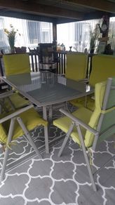 Garden table, 6 chairs with cushions