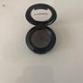 MAC eyeshadow 90%new Image 3