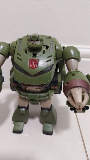 Transformer / toy / bulkhead