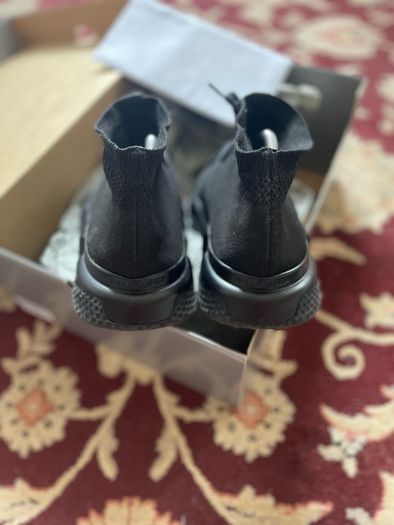 Balenciaga Speed Runner Laced Up Triple Black