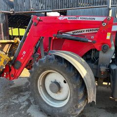 MF 956 loader