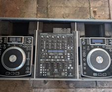 Dj gear