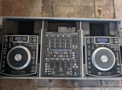 Dj gear